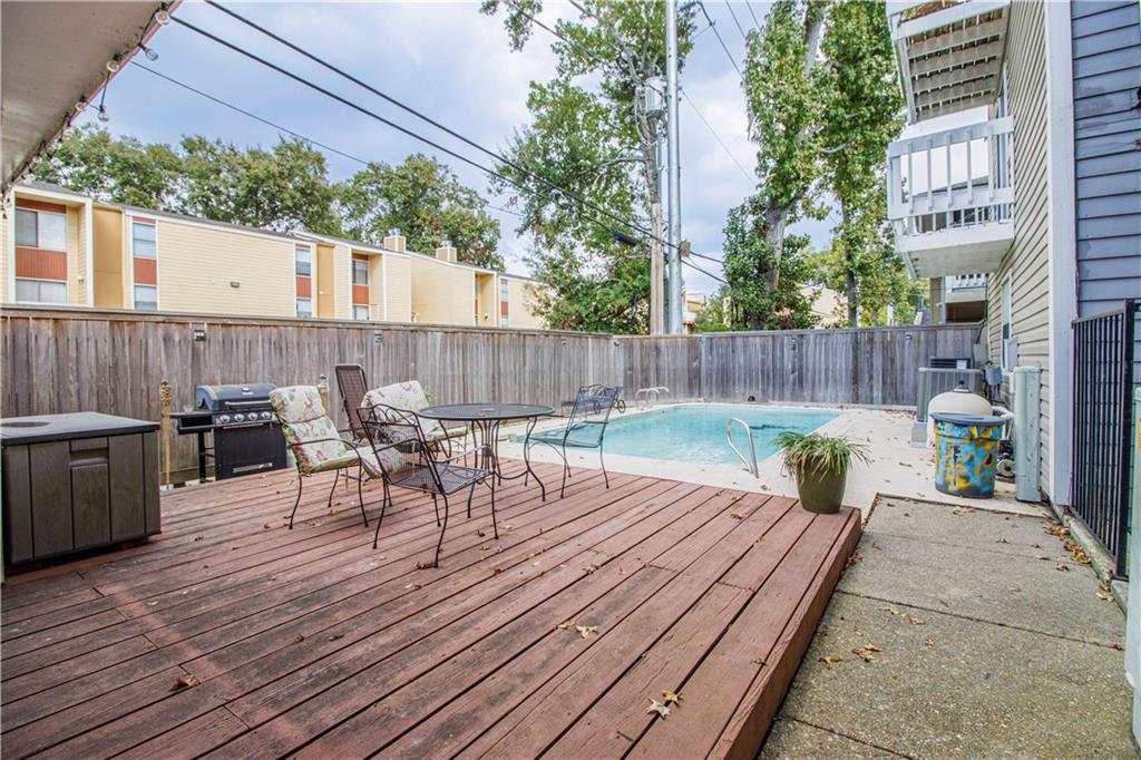 Homes for sale in River Ridge, LA | 2800 Steamship Circle #1C, River Ridge, LA 70123 | MLS# NO2532461