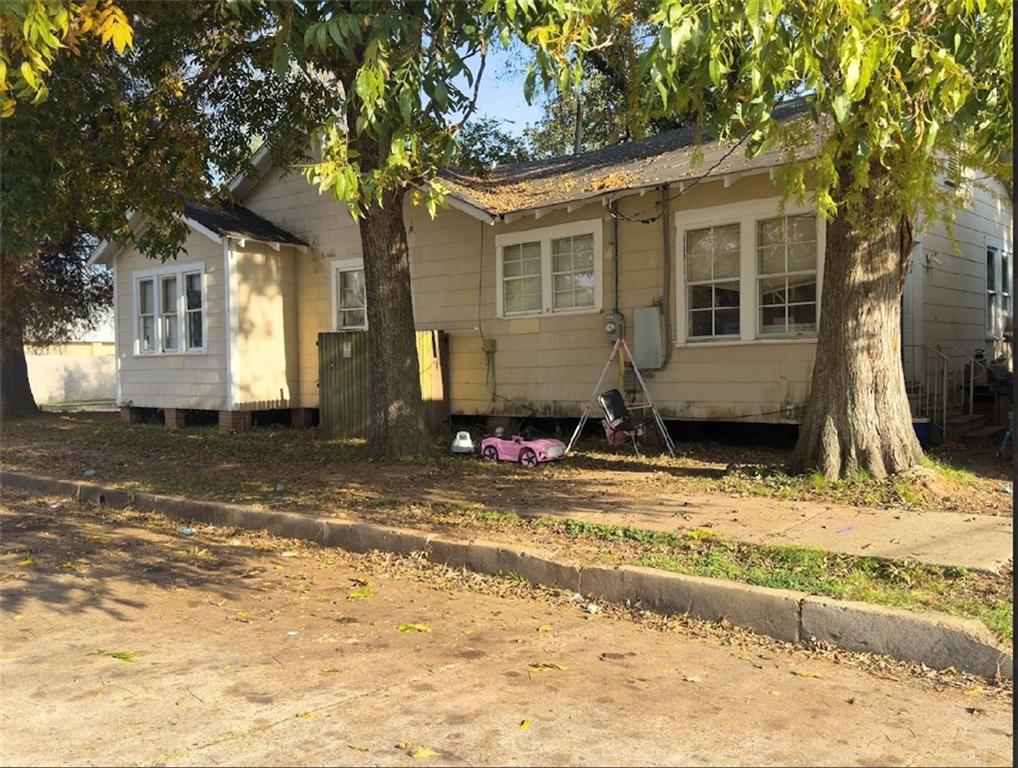 Homes for sale in Alexandria, LA | 504 Chester Street Street, Alexandria, LA 71301 | MLS# CN2532235