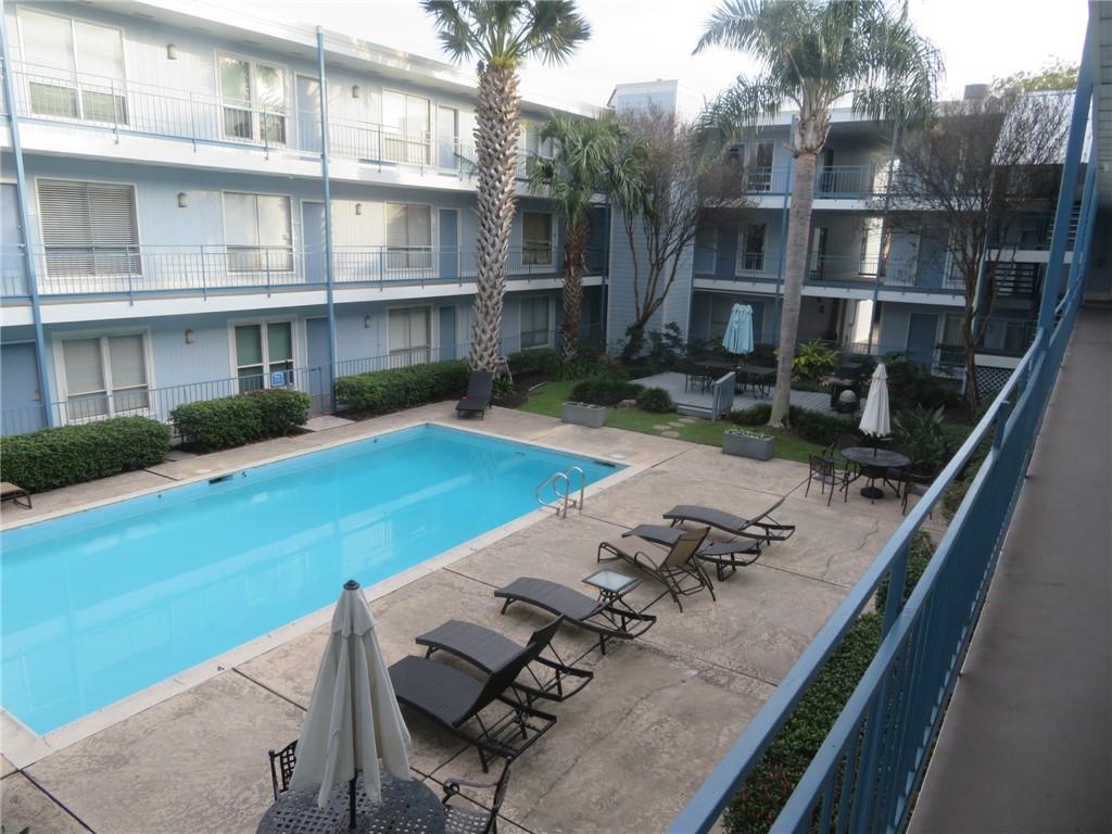 Homes for sale in New Orleans, LA | 318 Lake Marina Avenue #219, New Orleans, LA 70124 | MLS# NO2532831