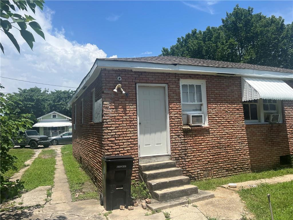 Homes for sale in New Orleans, LA | 1427 De Armas Street, New Orleans, LA 70114 | MLS# NO2531324