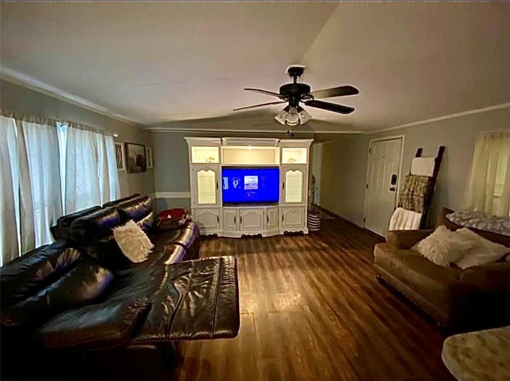 Homes for sale in Pineville, LA | 6911 Springhill Road, Pineville, LA 71360 | MLS# CN2533002