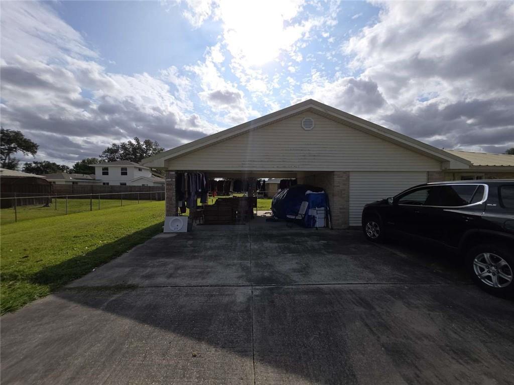 Homes for sale in Thibodaux, LA | 301 Julia Street, Thibodaux, LA 70301 | MLS# NO2533251