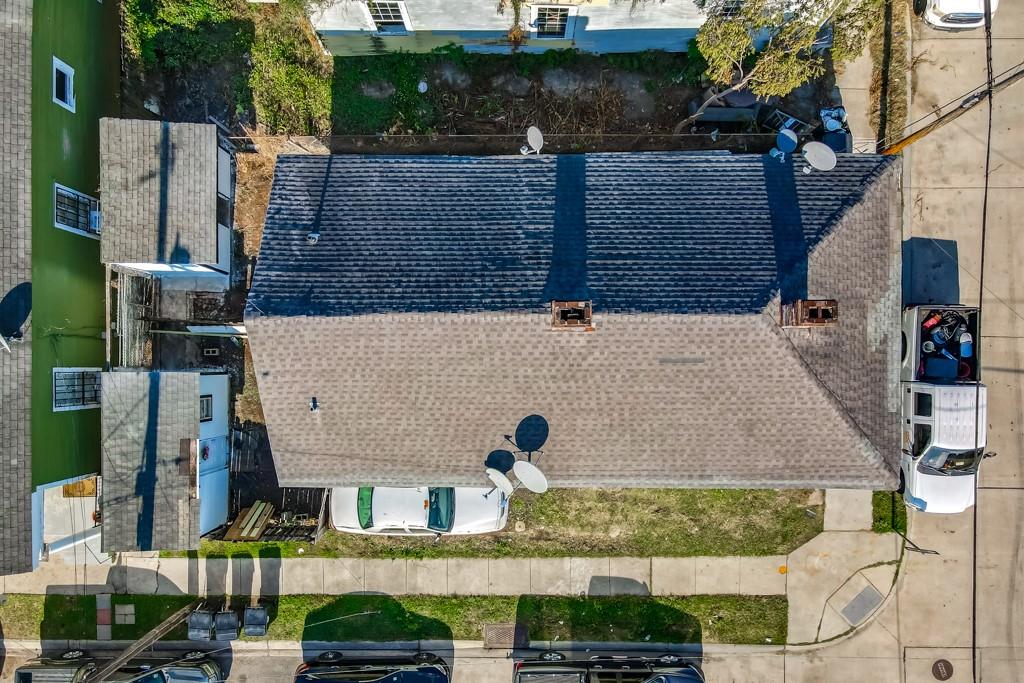 Homes for sale in New Orleans, LA | 2600 02 1st Street, New Orleans, LA 70113 | MLS# NO2533505