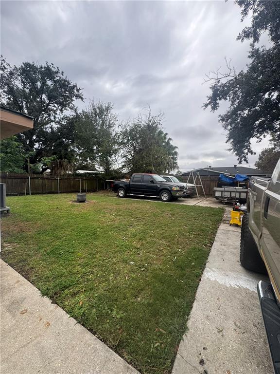 Homes for sale in Gretna, LA | 624 Willowbrook Dr, Gretna, LA 70056 | MLS# NO2533195