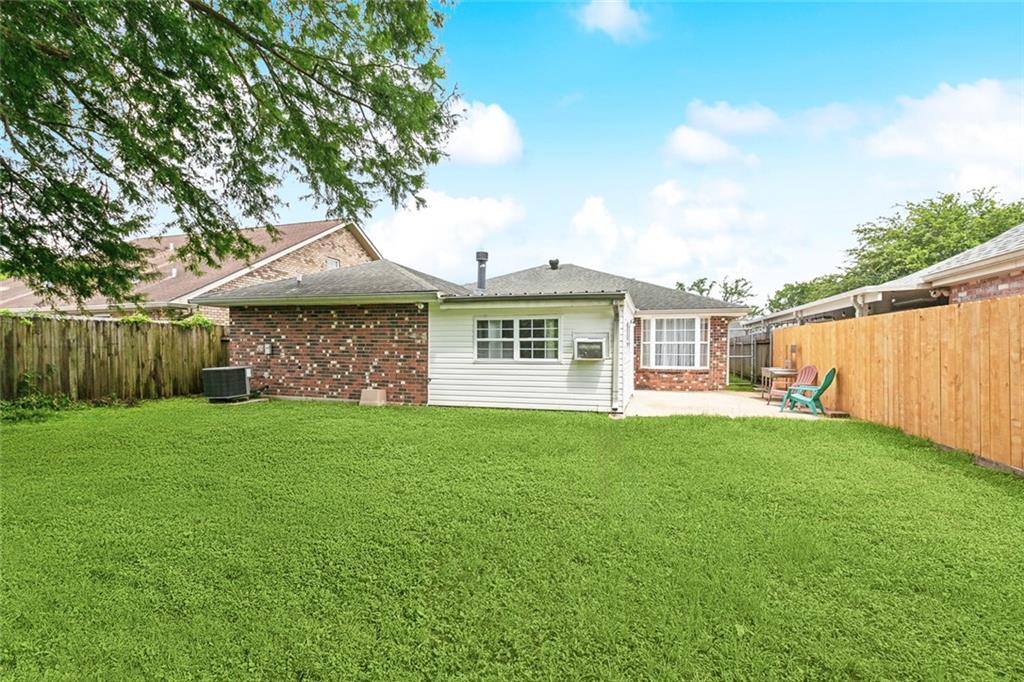 Homes for sale in Meraux, LA | 2721 Saint Marie Dr, Meraux, LA 70075 | MLS# NO2533570