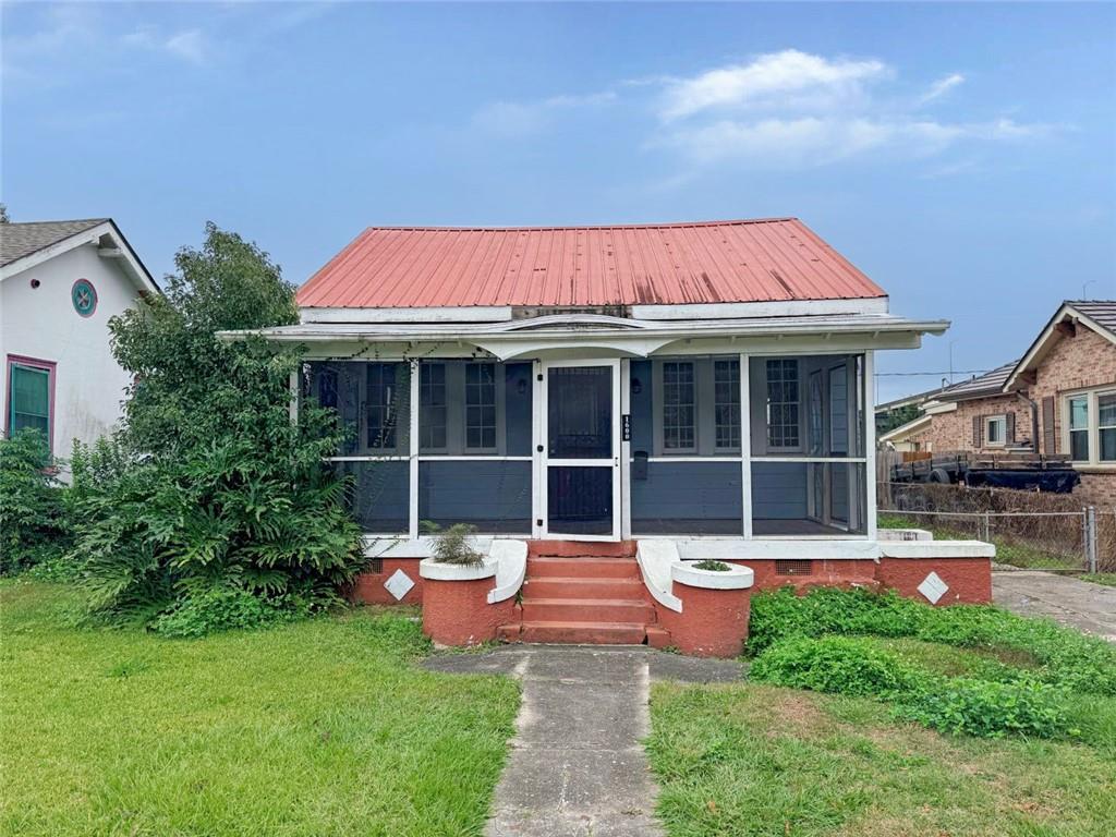 Homes for sale in New Orleans, LA | 1600 Bodenger Boulevard, New Orleans, LA 70114 | MLS# NO2534164