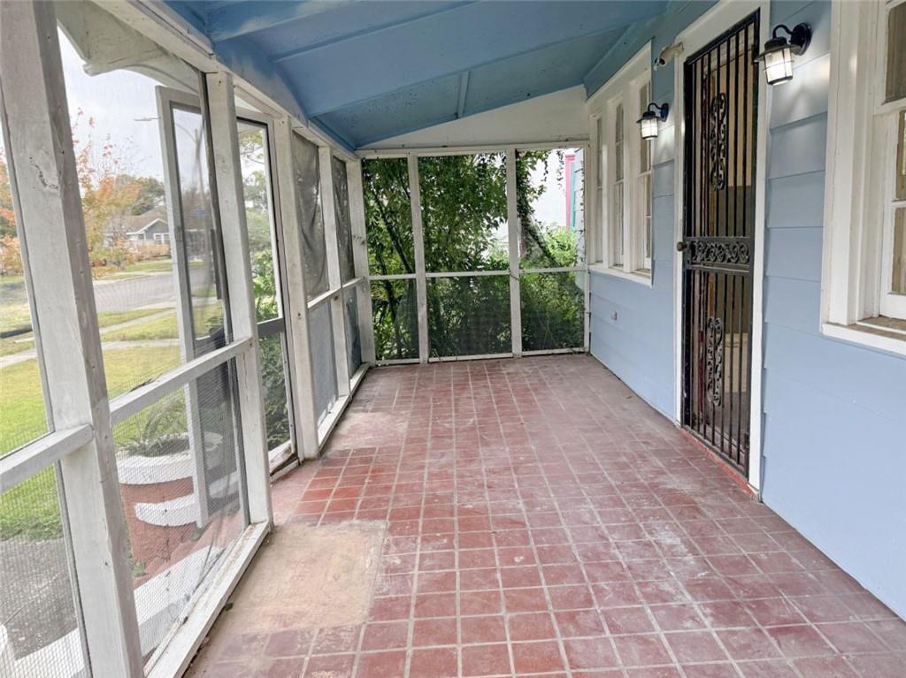 Homes for sale in New Orleans, LA | 1600 Bodenger Boulevard, New Orleans, LA 70114 | MLS# NO2534164