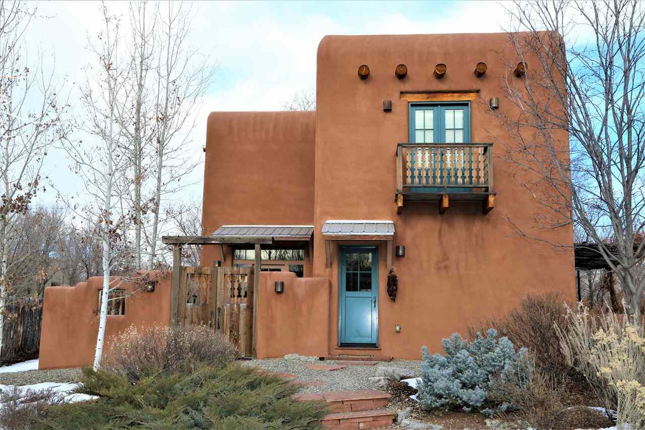 Taos, New Mexico Real Estate