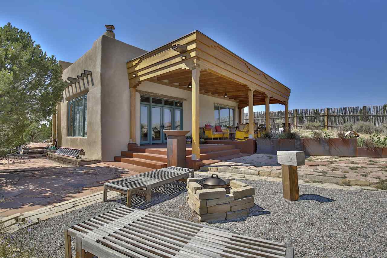 Taos, New Mexico Real Estate