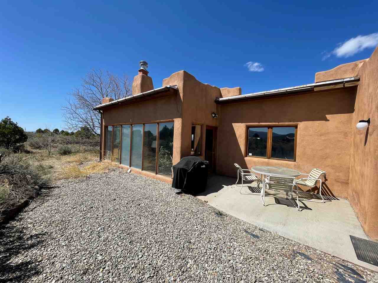 Taos, New Mexico Real Estate Ranchos de Taos