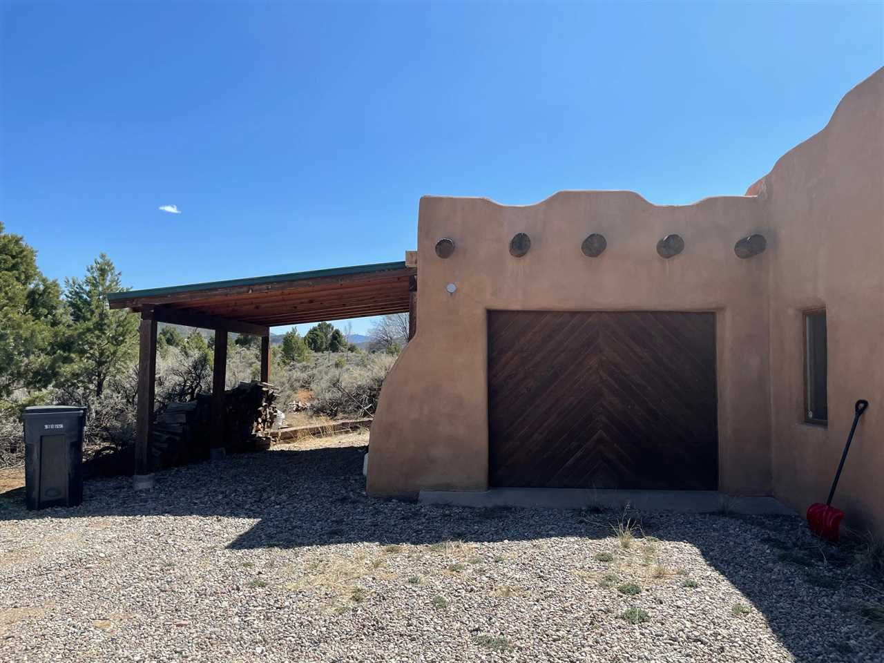 Taos, New Mexico Real Estate Ranchos de Taos