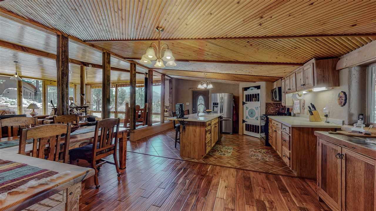 Taos, New Mexico Real Estate Peñasco Area