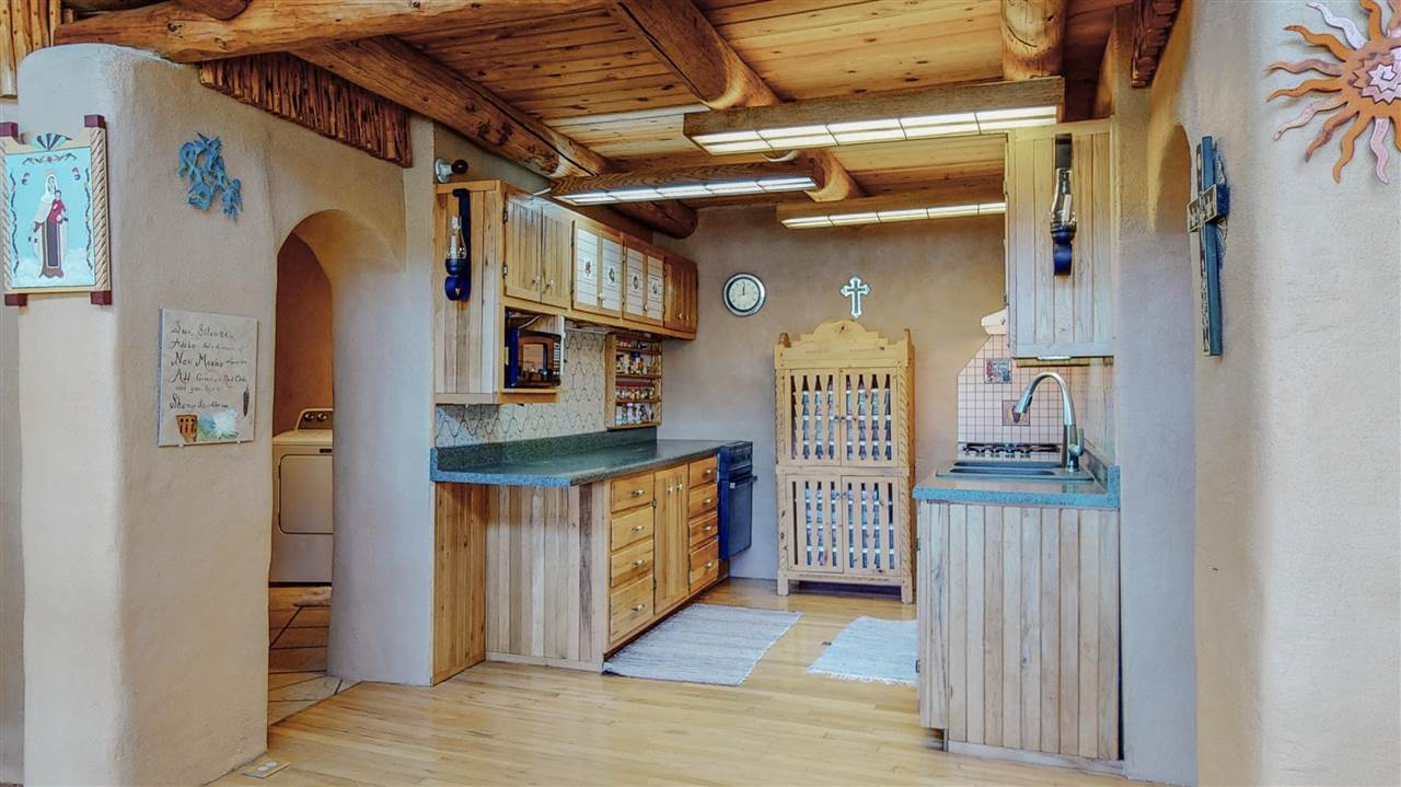 Taos, New Mexico Real Estate Peñasco Area