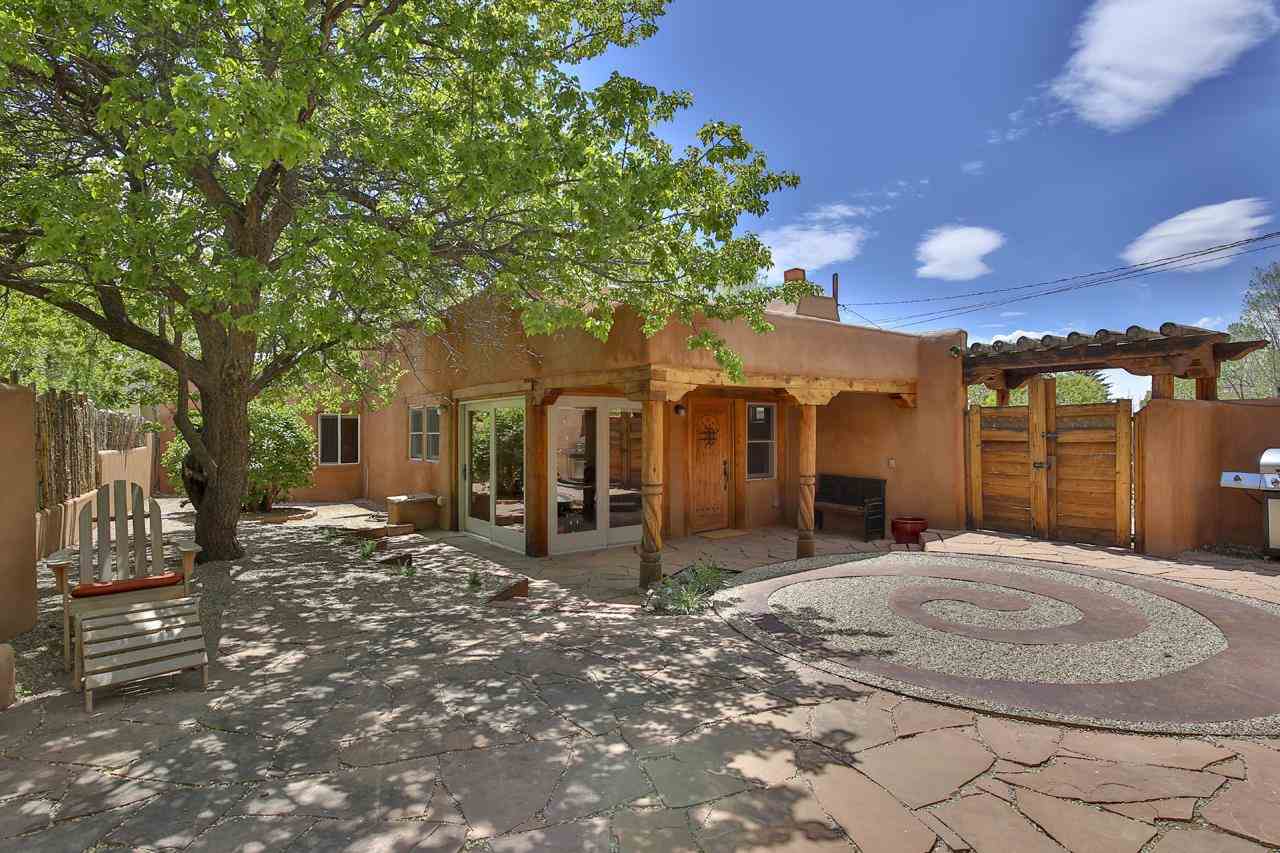 Taos, New Mexico Real Estate Town of Taos