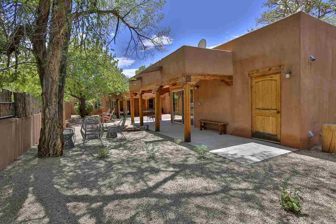 Taos, New Mexico Real Estate Town of Taos