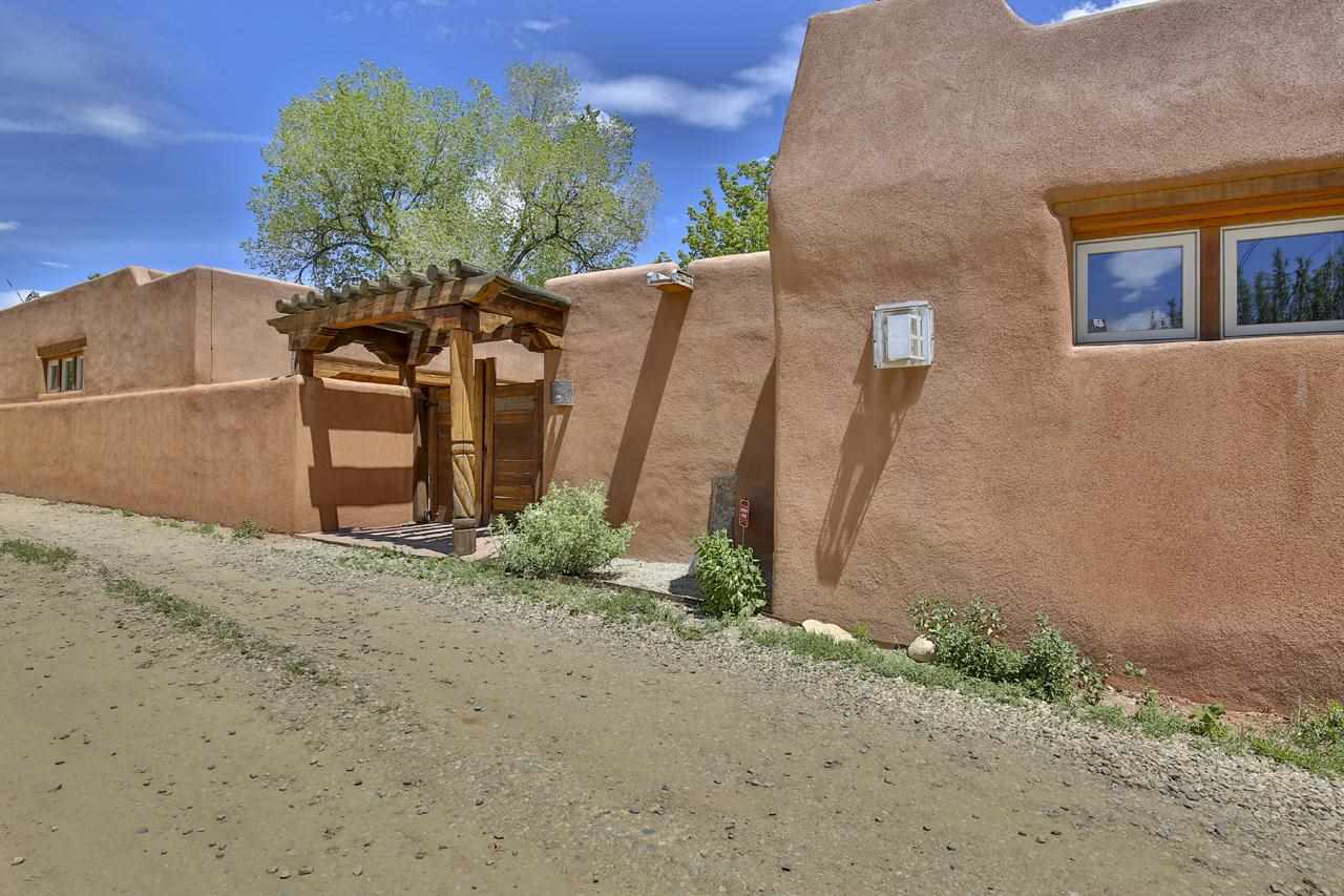 Taos, New Mexico Real Estate Town of Taos