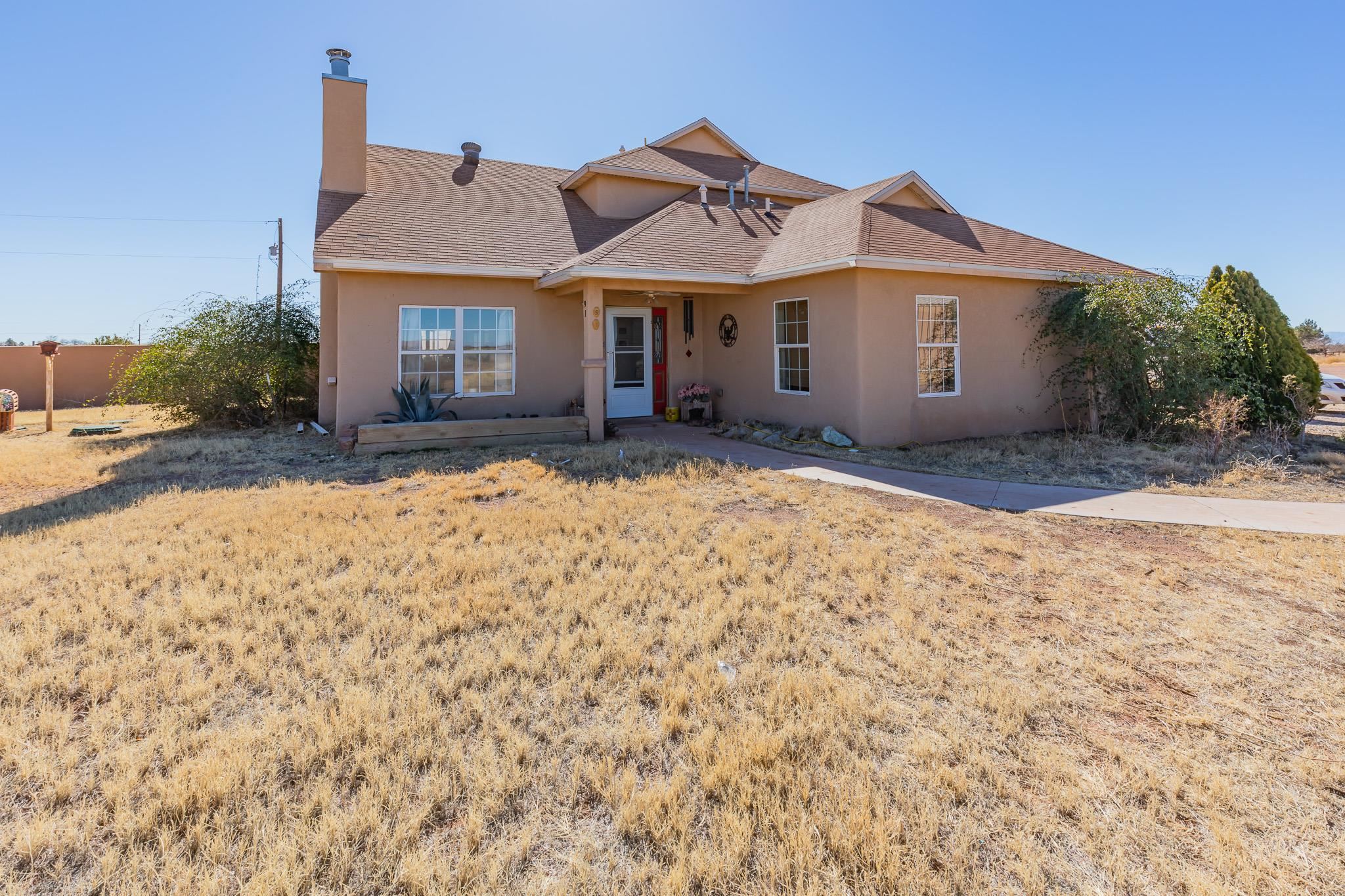 91 NW Bookout RD, Tularosa, NM 88352