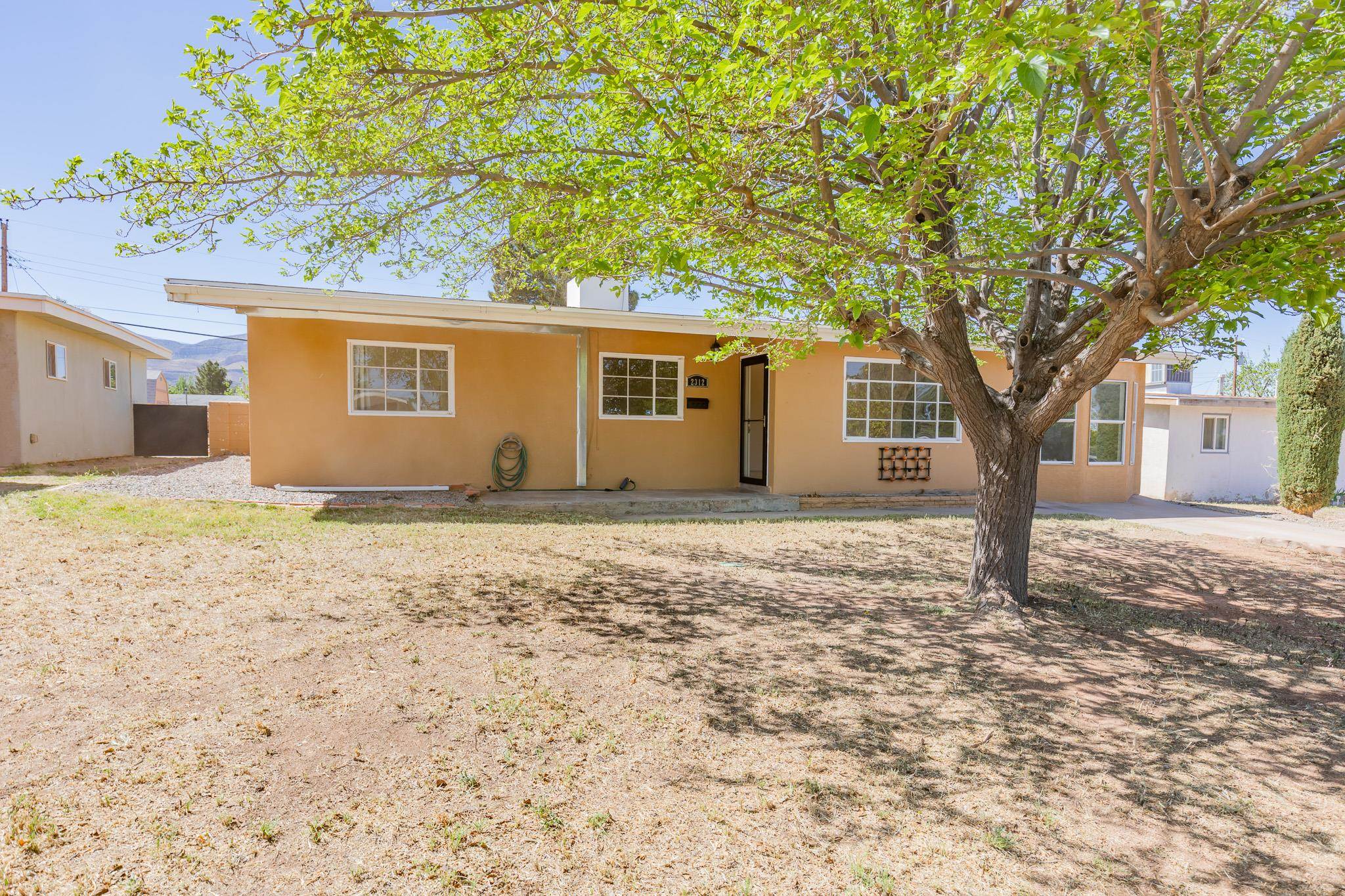 2312 Telles AVE, Alamogordo, NM 88310