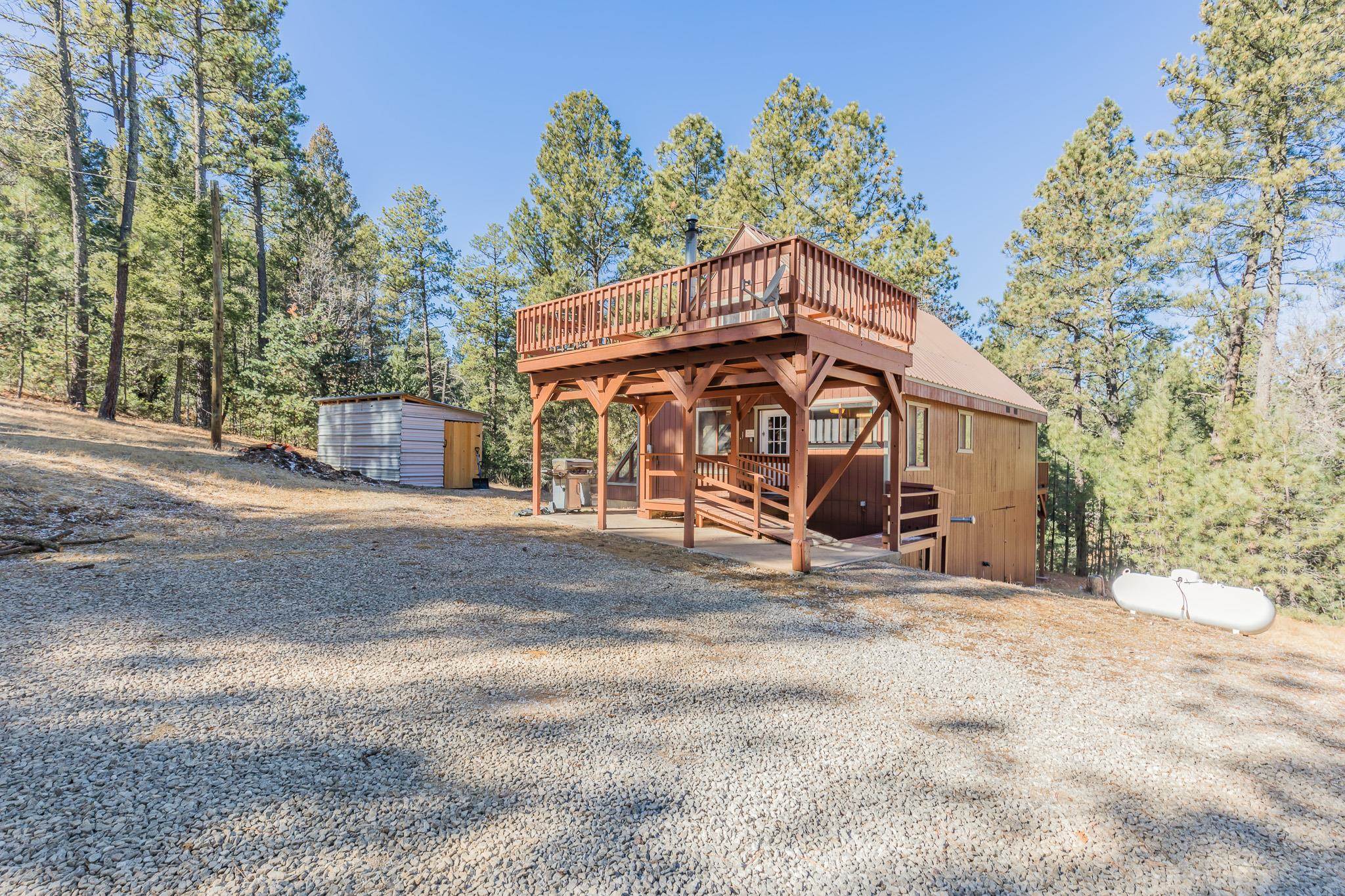 27 Cloud Country DR, Mayhill, NM 88339