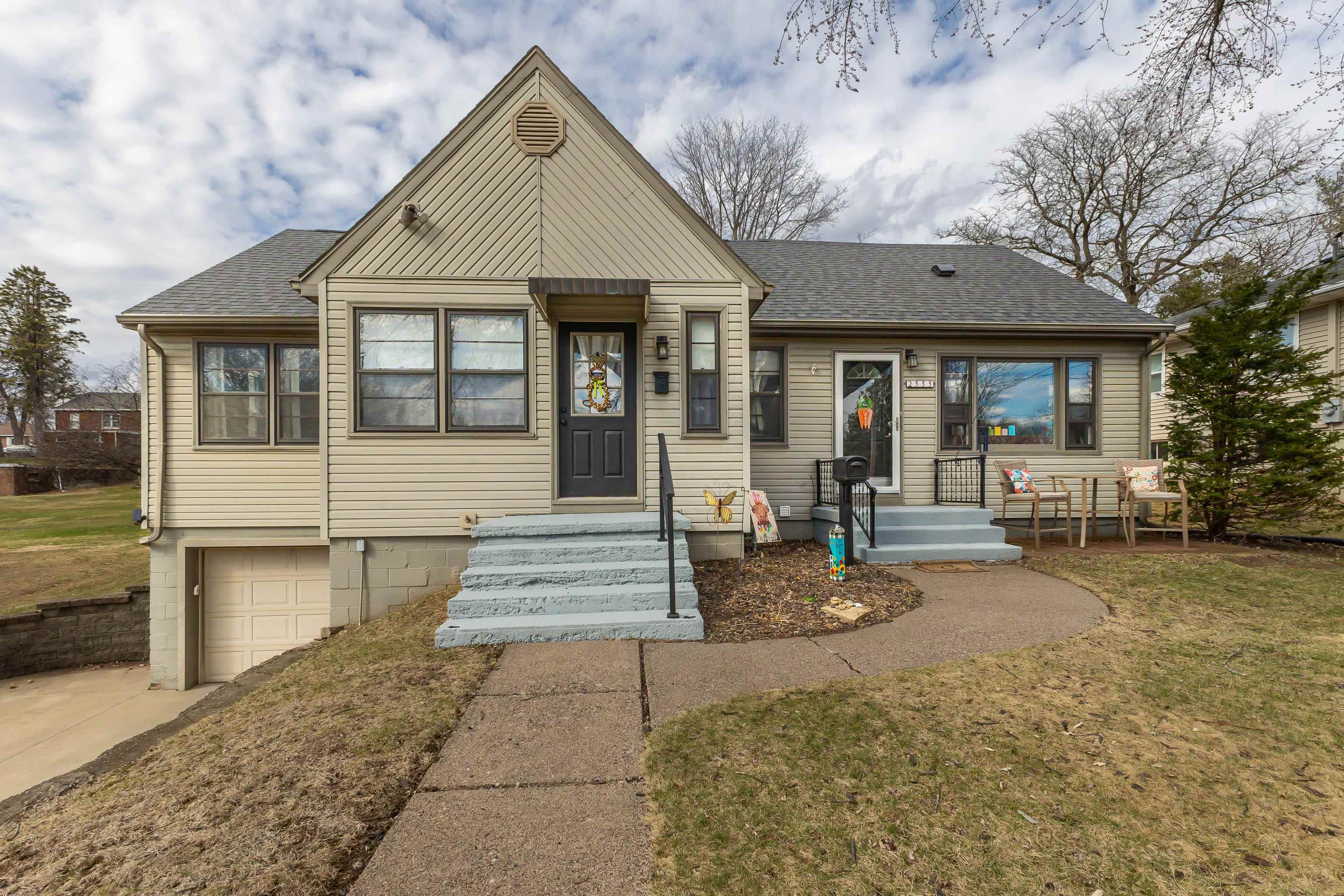 Wilbricht, Dubuque, Iowa 52001, 3 Bedrooms Bedrooms, ,1 BathroomBathrooms,Residential,Single Family - Detached,Wilbricht,21481