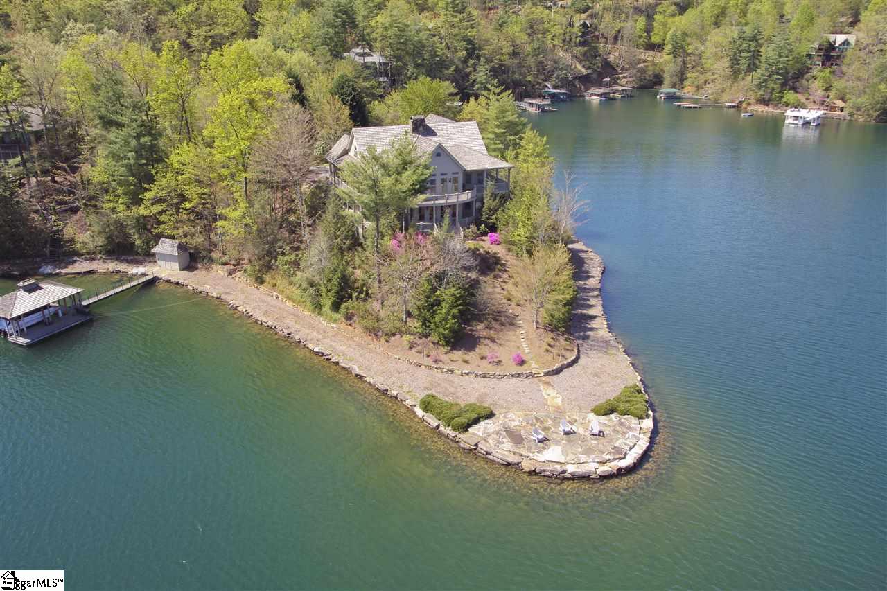 Greenville SC Lake Real Estate View Homes on The Lake in Greenville