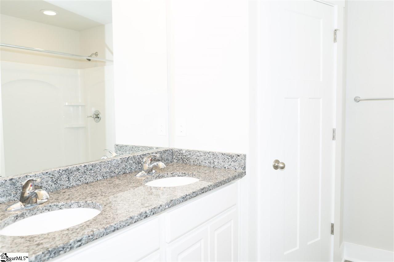 227 Keaton Court Spartanburg Sc 29301 Berkshire Hathaway