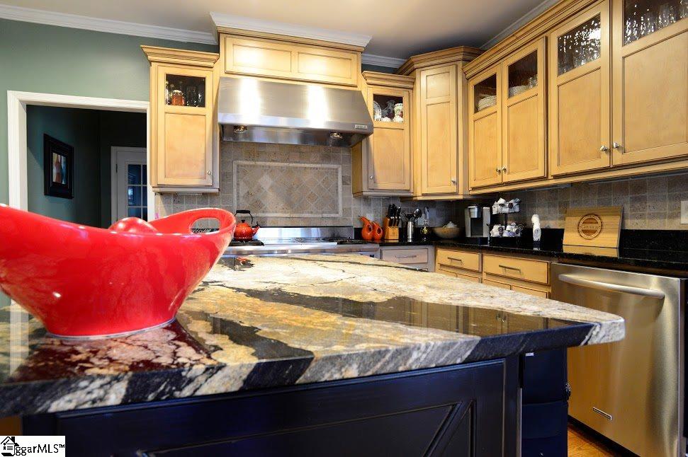 734 Glenridge Road Spartanburg Sc 29301 Berkshire Hathaway