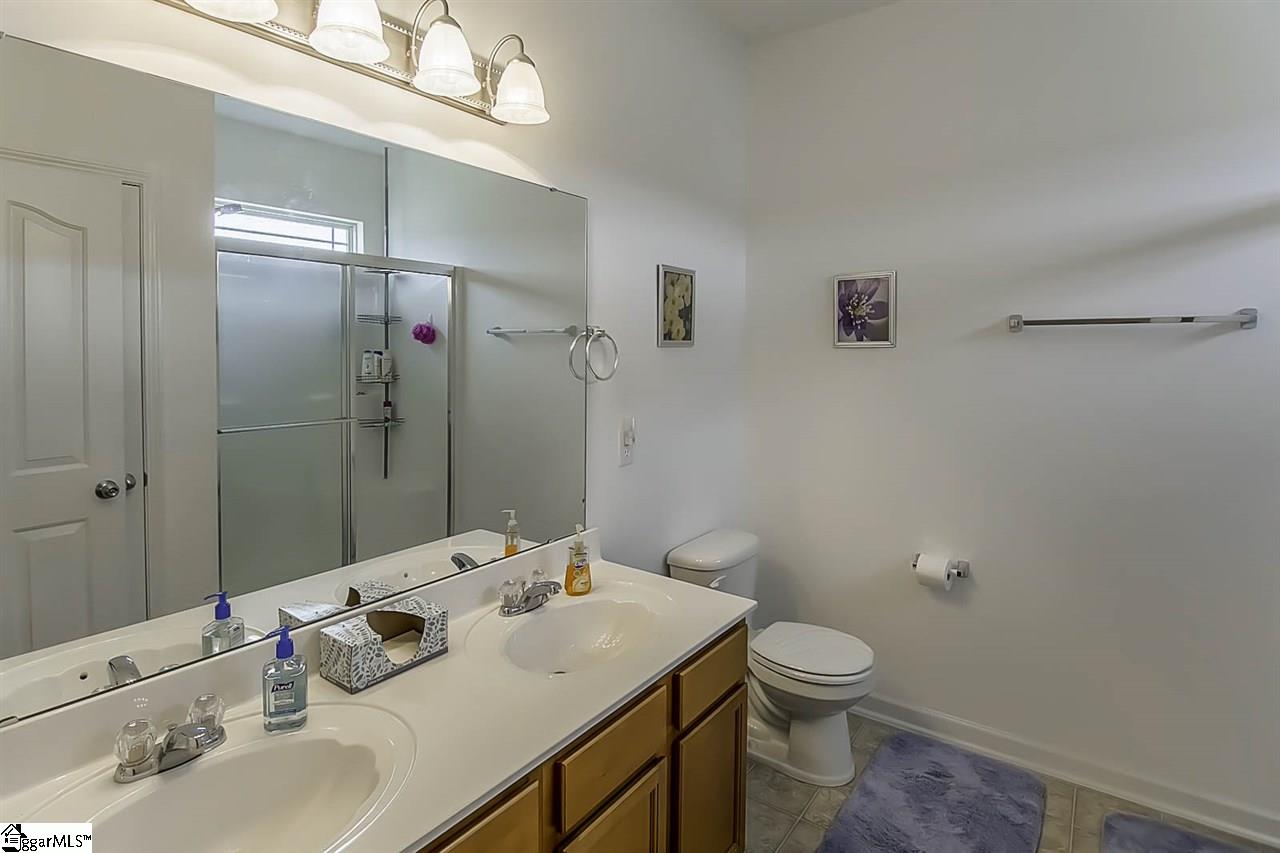 Sold 224 Riverdale Road Simpsonville Sc 29680 3 Beds 2 Full Baths 169900 Sold Listing