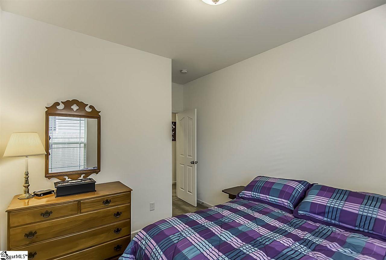 Sold 224 Riverdale Road Simpsonville Sc 29680 3 Beds 2 Full Baths 169900 Sold Listing