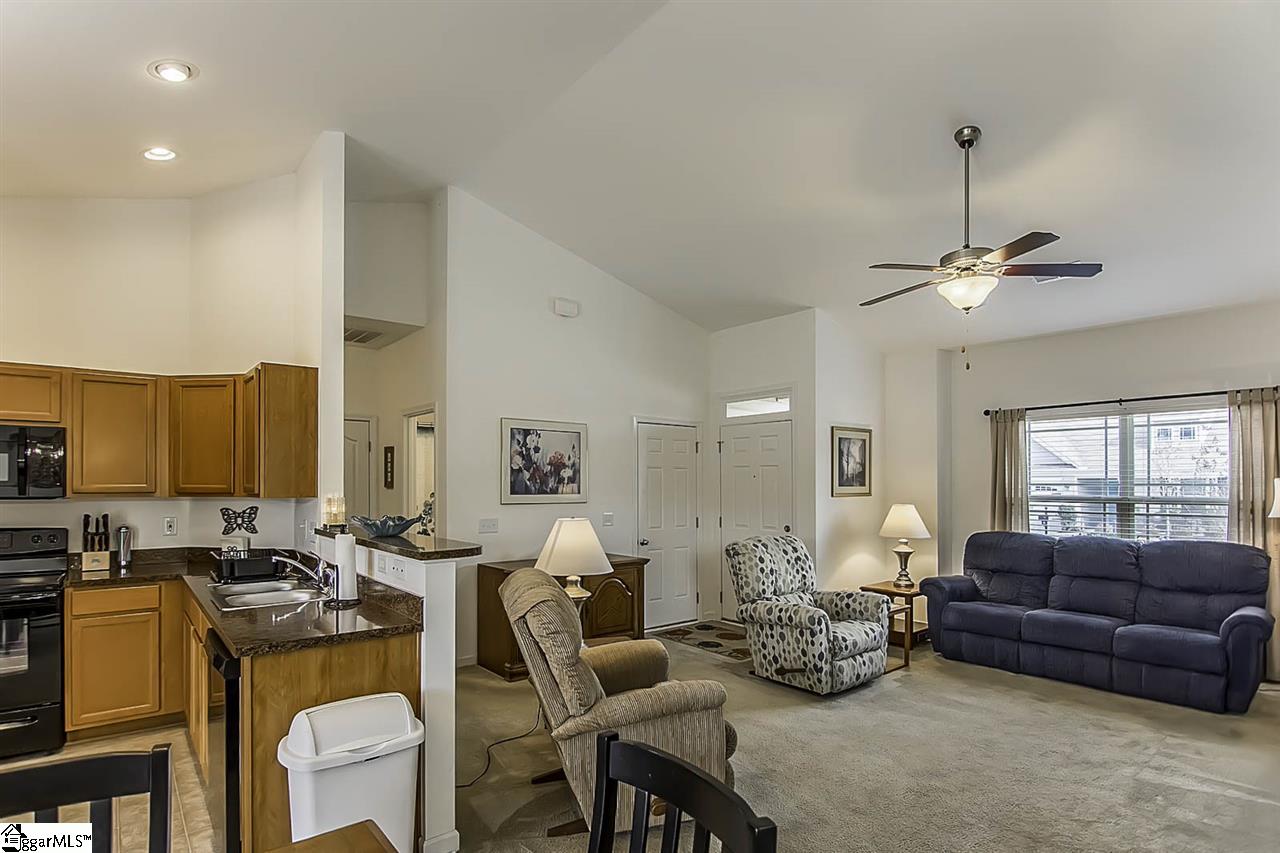 Sold 224 Riverdale Road Simpsonville Sc 29680 3 Beds 2 Full Baths 169900 Sold Listing