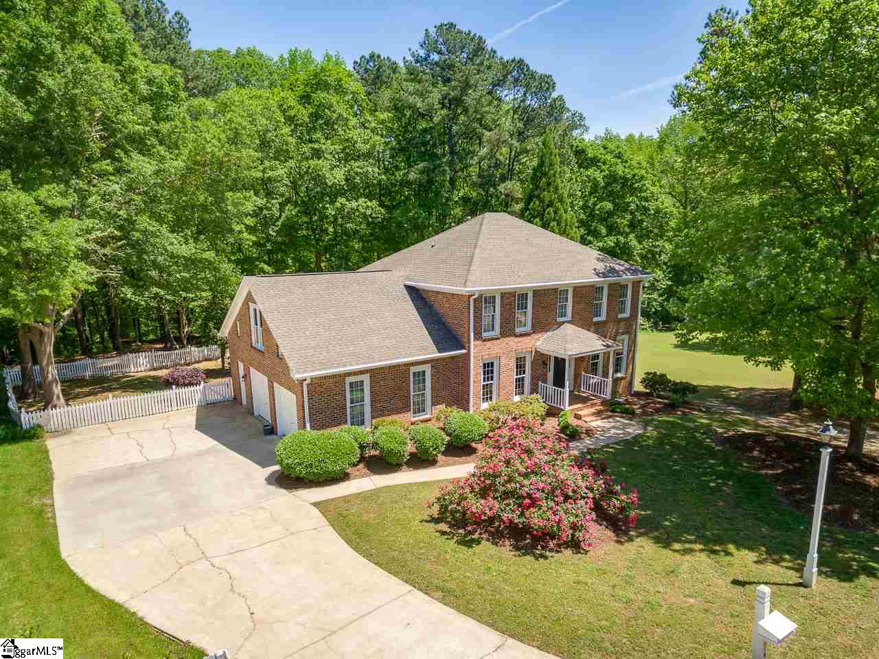 218 Bruton Place Spartanburg Sc 29302 Sold Listing Berkshire Hathaway Homeservices C Dan Joyner Realtors