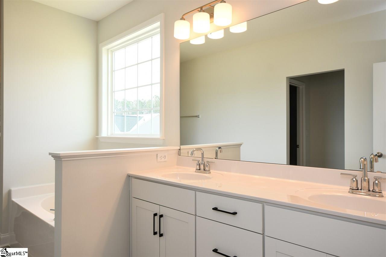 104 Arbor Woods Lane, Piedmont, SC 29673 | Berkshire 