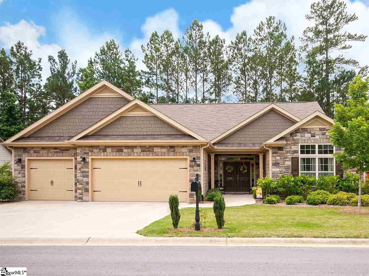 108 Trailwood Drive, Fountain Inn, SC 29644 Berkshire 