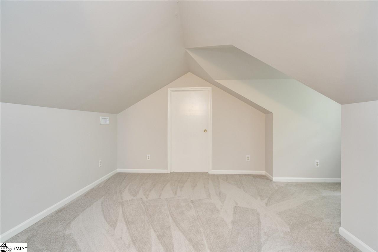 Sold 106 W Prentiss Avenue Greenville Sc 29605 4 Beds 3 Full Baths 478450 Sold Listing