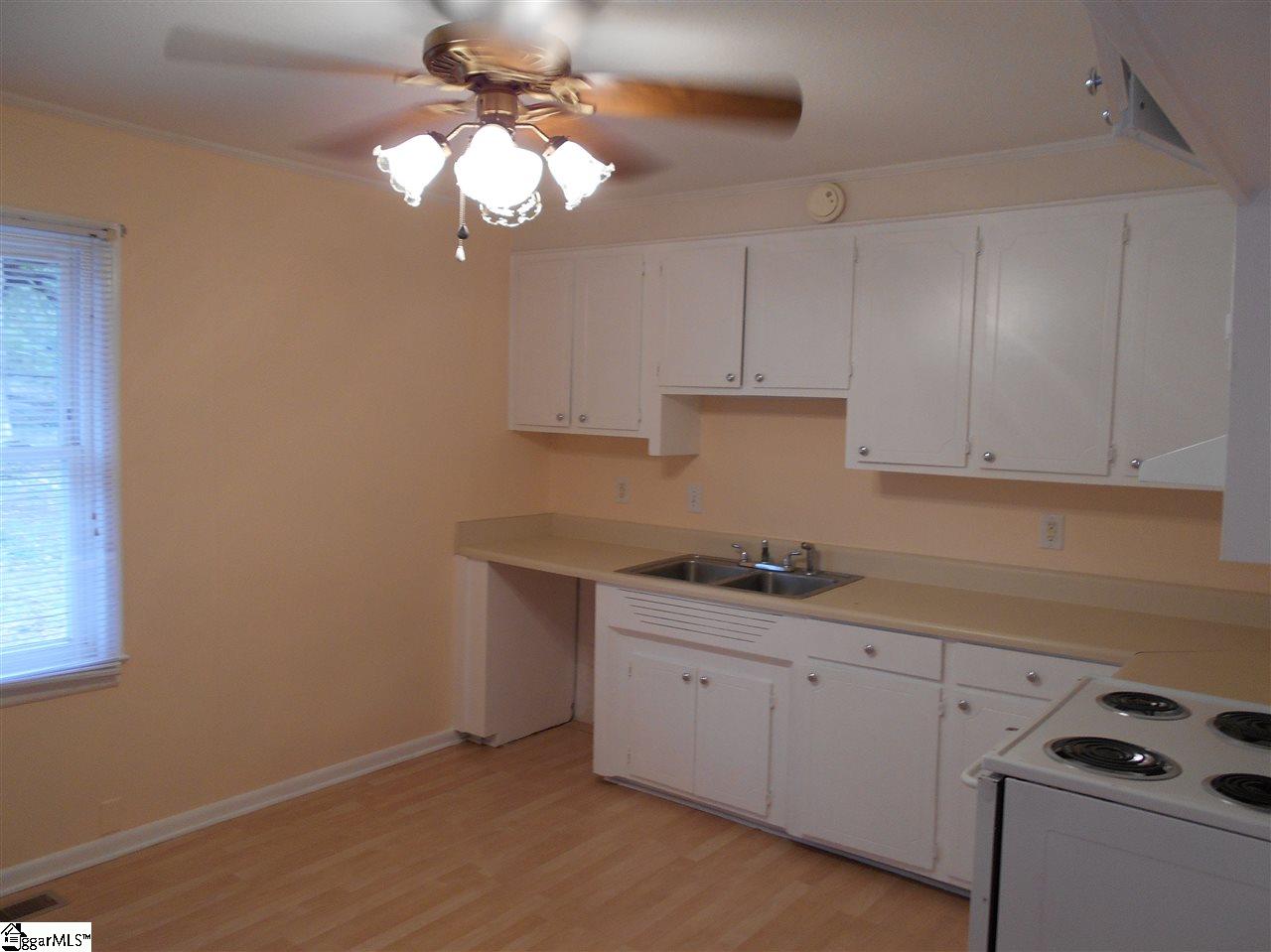236 Wardlaw Avenue Spartanburg Sc 29302 Sold Listing