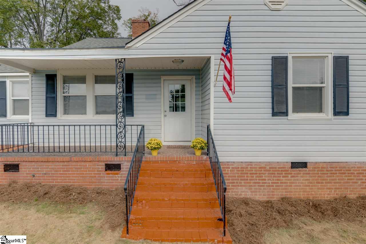 735 Duncan Park Drive Spartanburg Sc 29306 Sold Listing