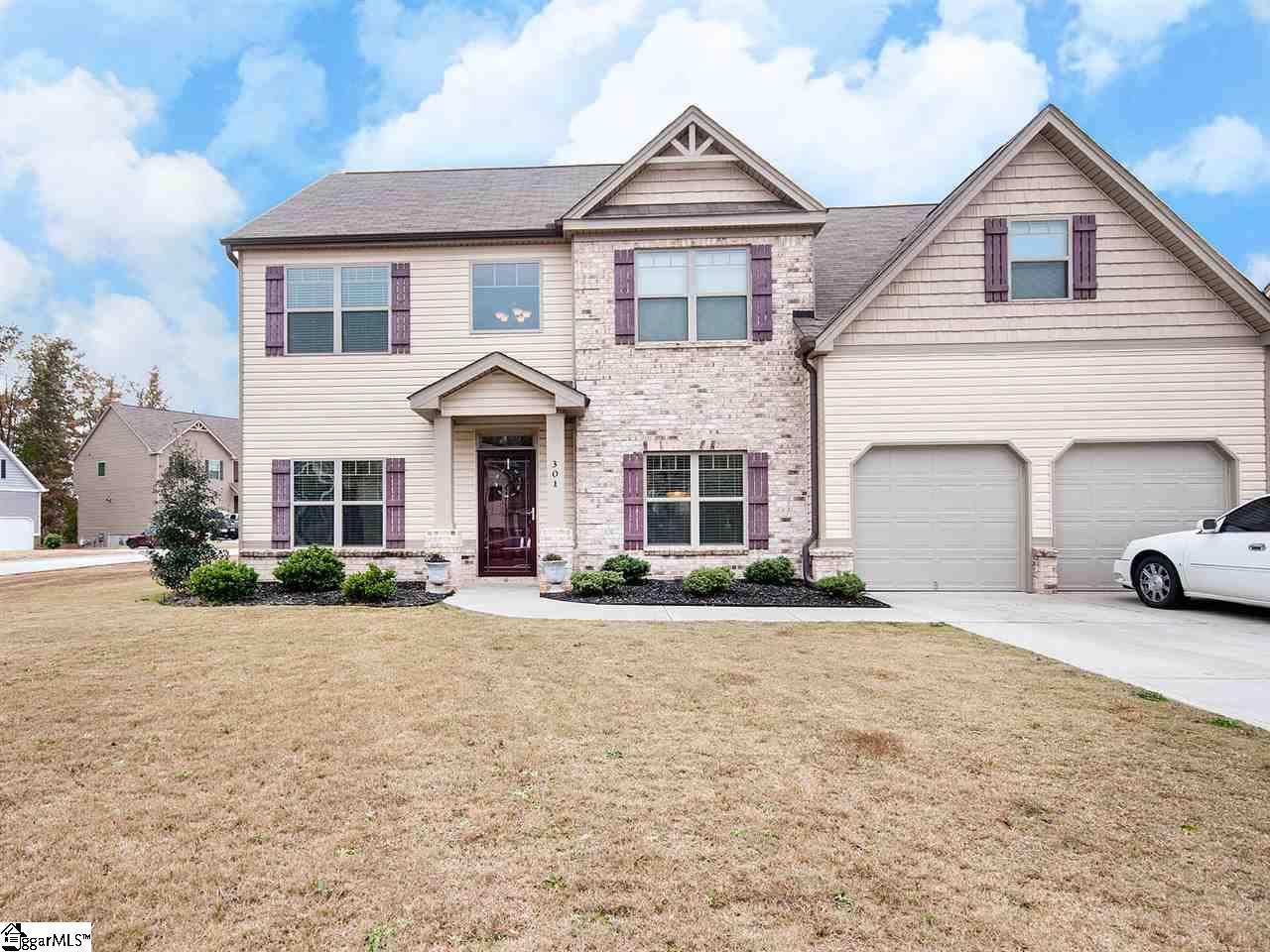 Sold 301 Bellona Lane Simpsonville Sc 29681 5 Beds 3 Full Baths 255000 Sold Listing