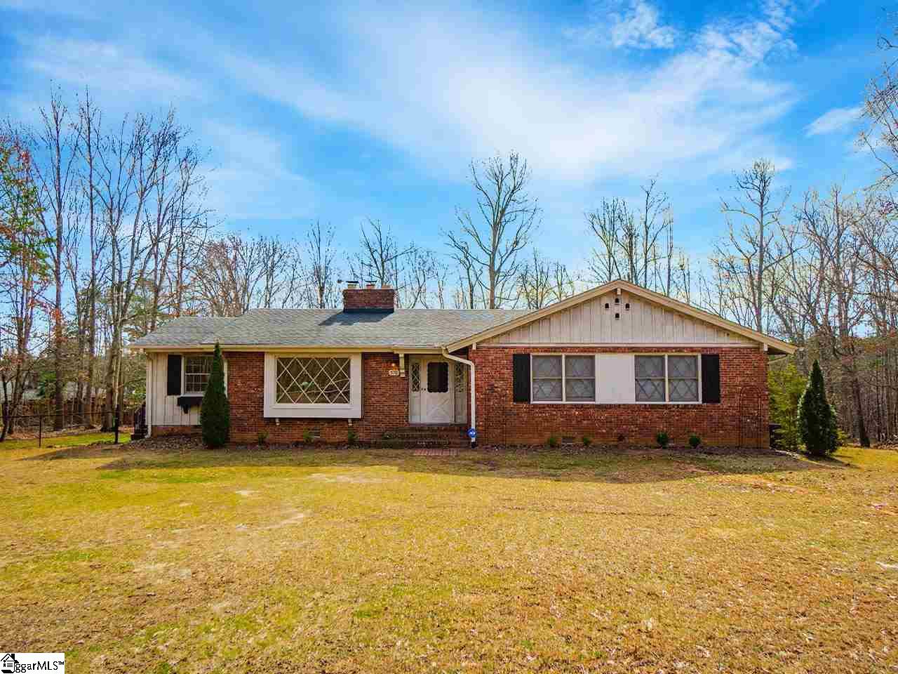 Sold 570 S Buckhorn Road Greenville Sc 29609 3 Beds 2 Full Baths 218094 Sold Listing