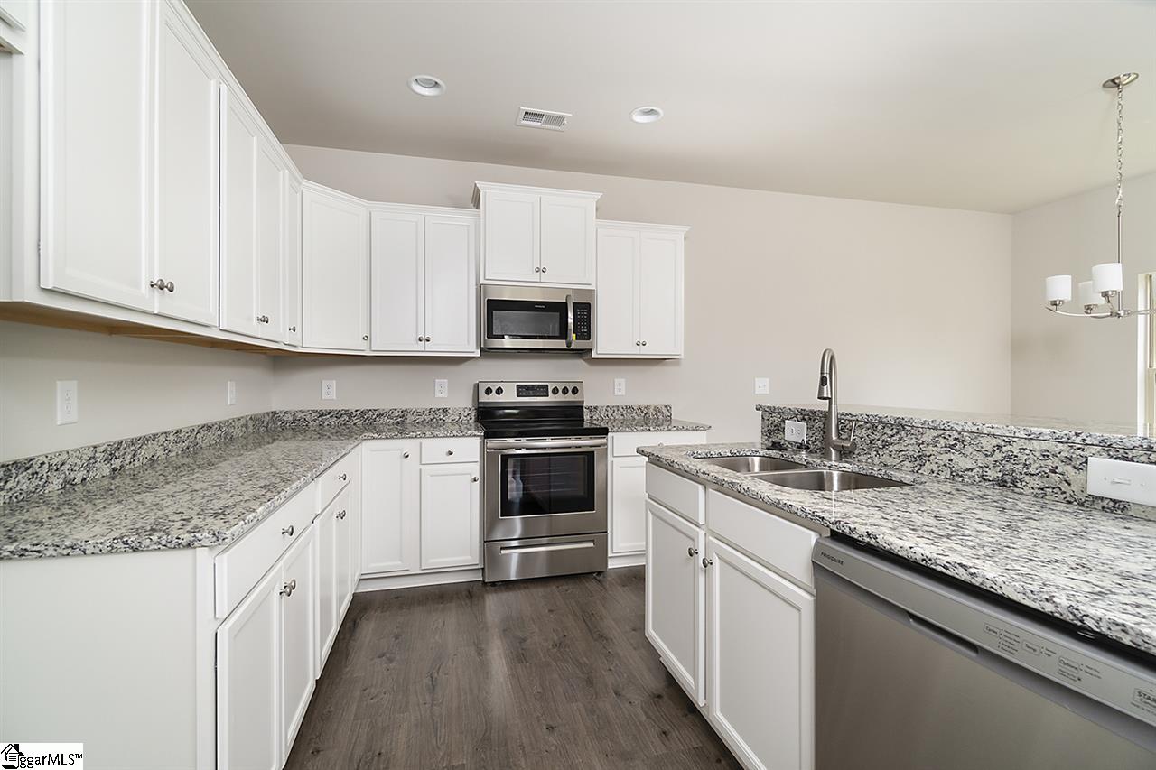 Sold 145 Palmetto Valley Drive Greer Sc 29651 3 Beds 2 Full Baths 1 Half Bath 196900 Sold Listing