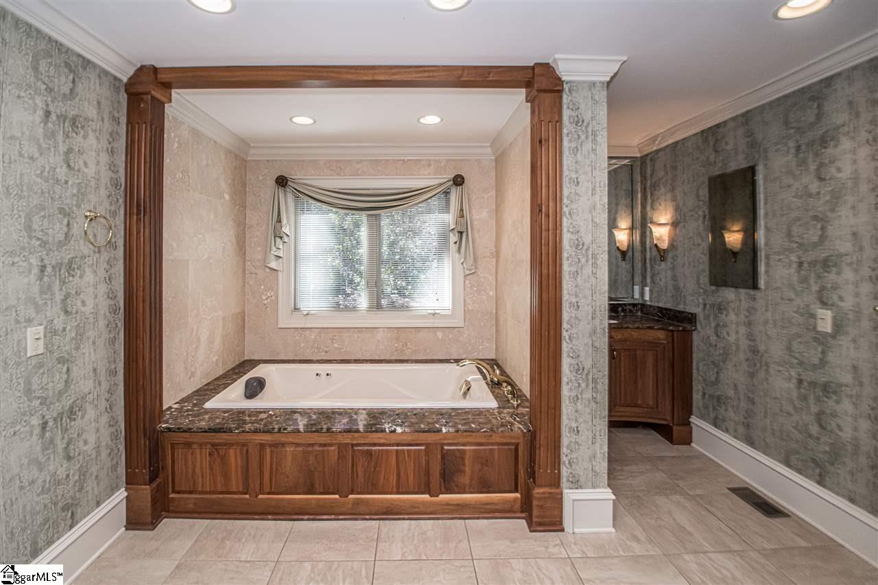 106 Fire Pink Way Landrum Sc 29356 Berkshire Hathaway