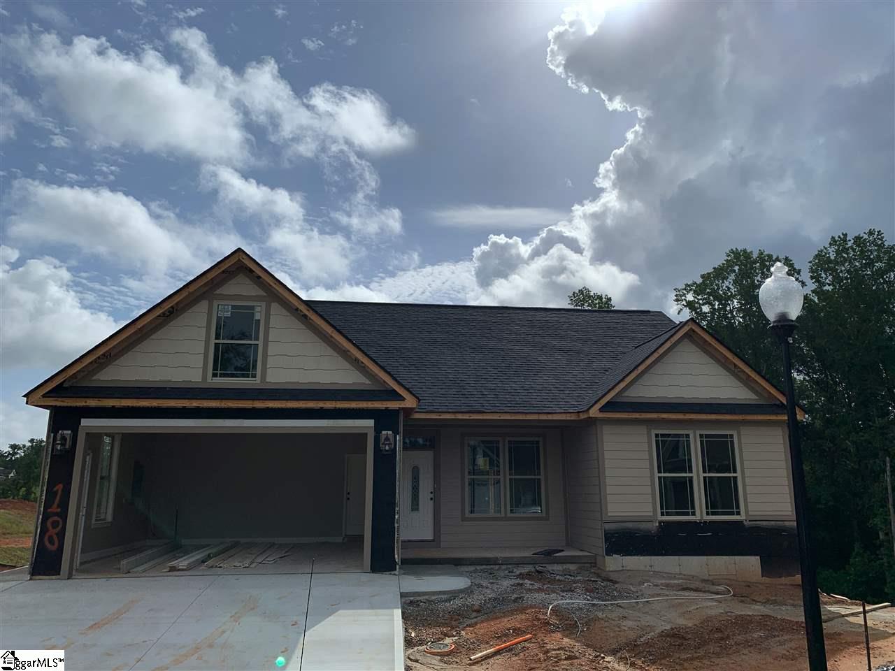 Home For Sale At 119 Marshfield Simpsonville Sc 29860