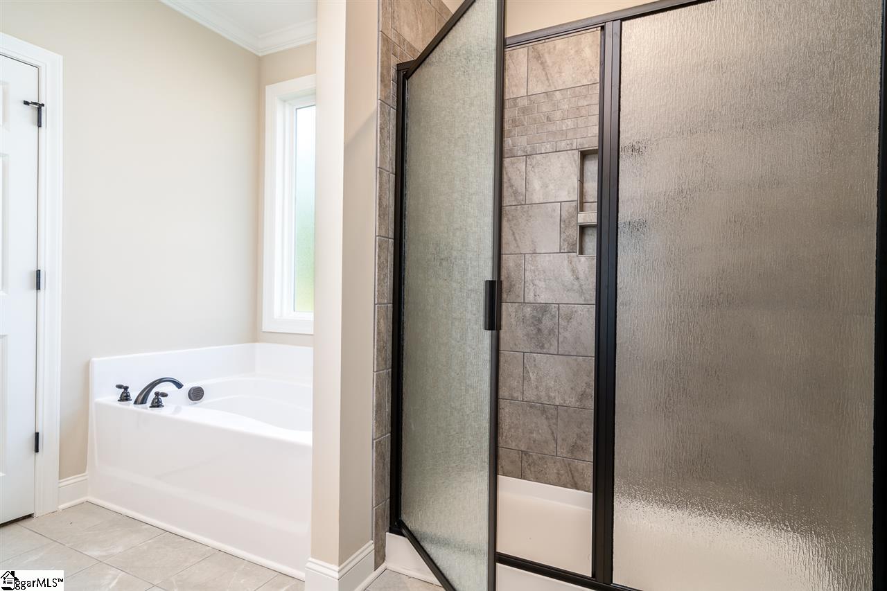Sold 23 Barron Glenn Way Anderson Sc 29621 3 Beds 3 Full Baths 283500 Sold Listing