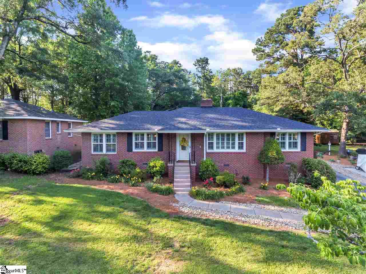 134 Broughton Drive Greenville Sc 29609 Sold Listing Berkshire Hathaway Homeservices C Dan Joyner Realtors