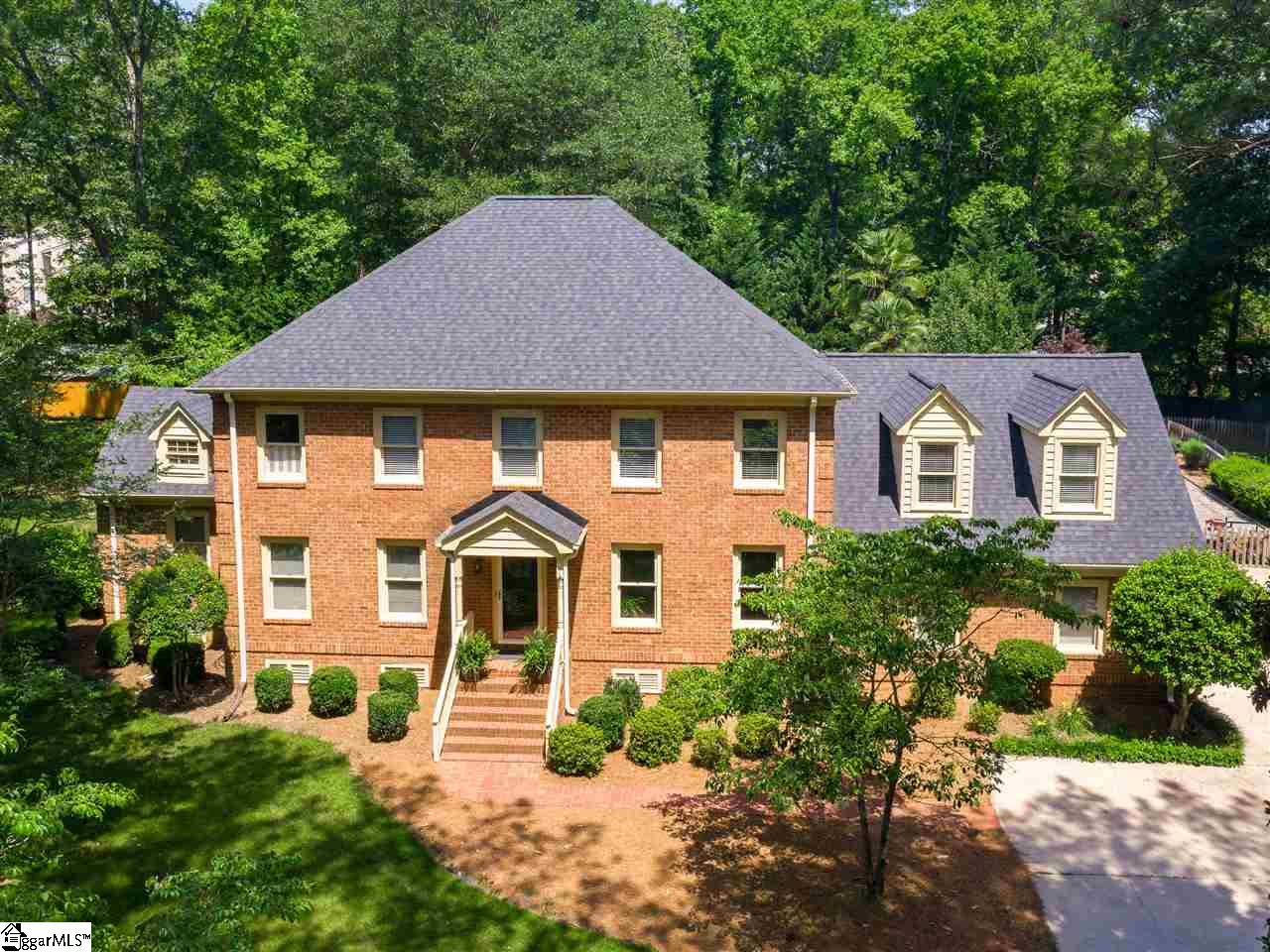 117 Williamsburg Drive Spartanburg Sc 29302 6303 Sold Listing Berkshire Hathaway Homeservices C Dan Joyner Realtors