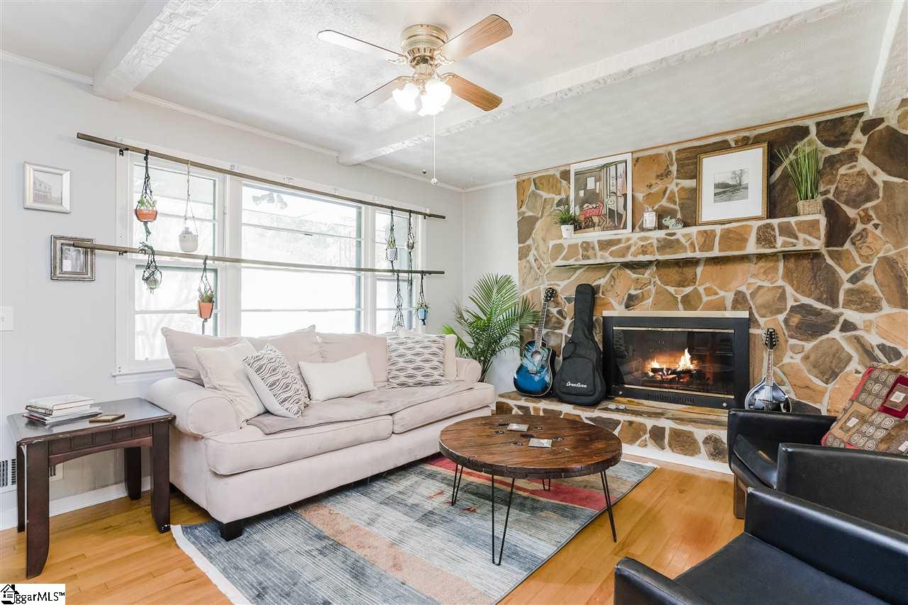120 Pennwood Lane Greenville Sc 29609 Berkshire Hathaway