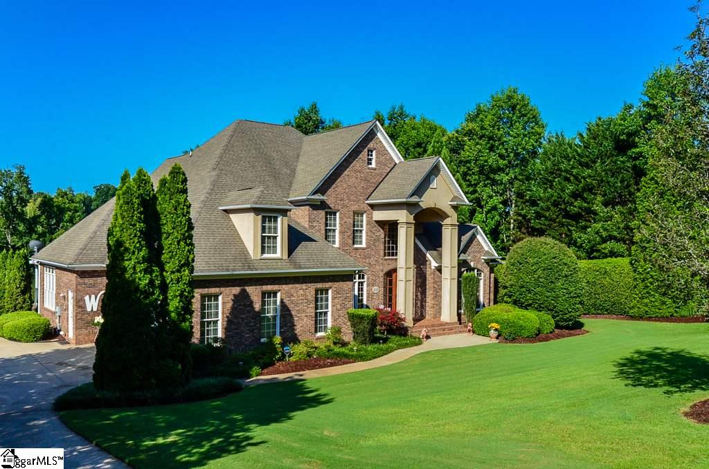 Sold 227 Woodlake Drive Spartanburg Sc 29301 4 Beds 2 Full Baths 2 Half Baths 612000 Sold Listing