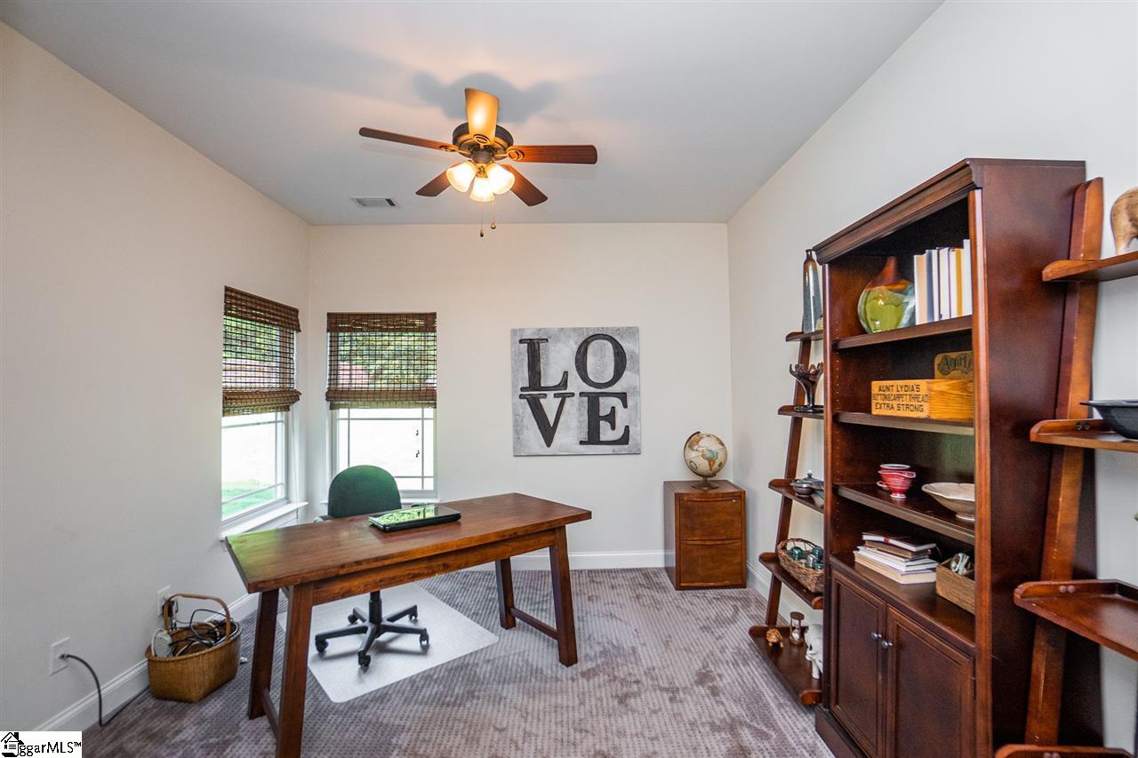 Sold 201 Bergen Lane Simpsonville Sc 29681 4 Beds 3 Full Baths 277500 Sold Listing