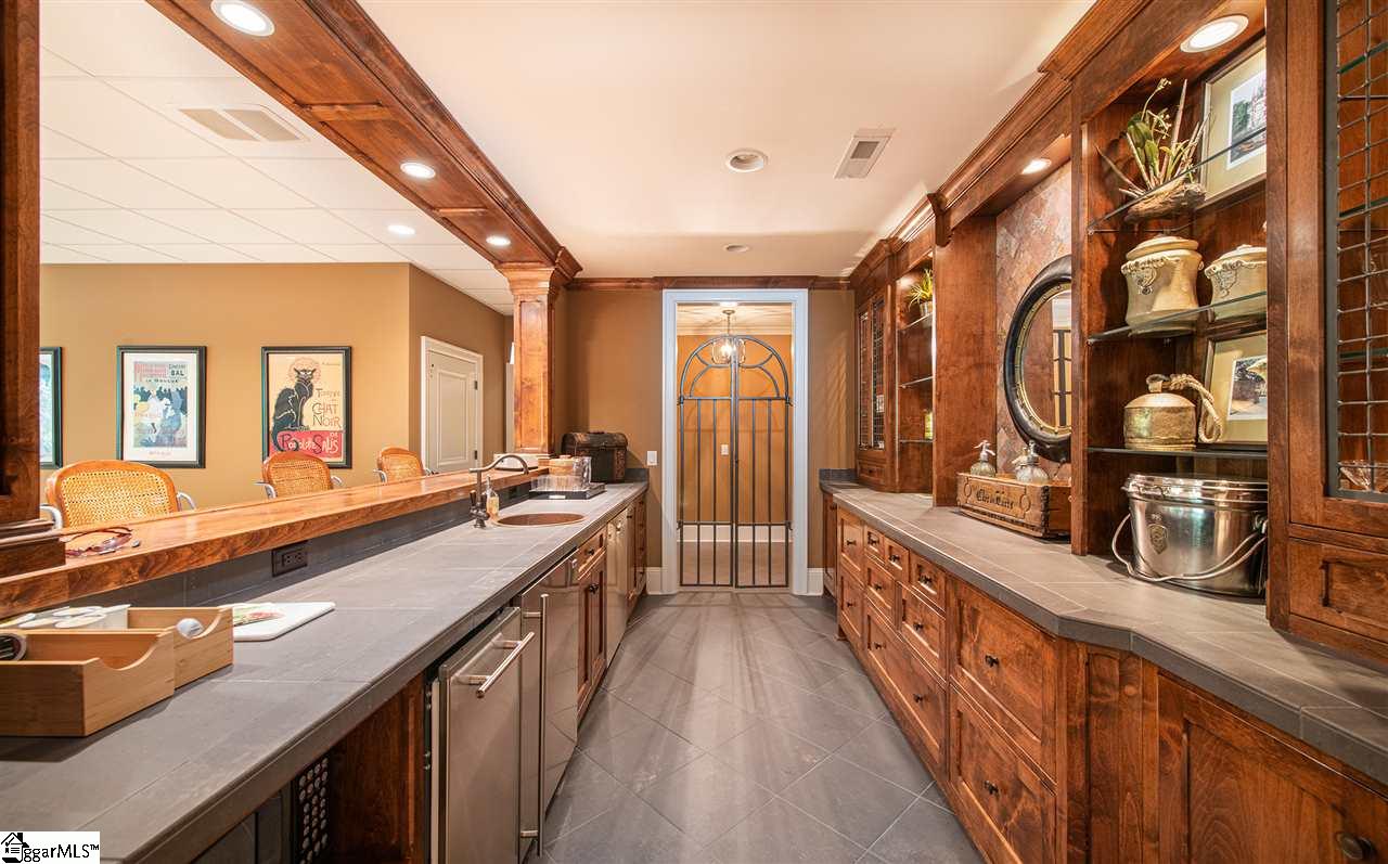 For Sale: 10 Collins Creek Road, Greenville, SC 29607 | 4 ...