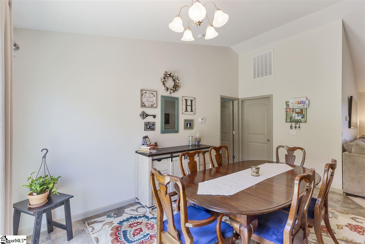 Sold 1024 St Charles Way Anderson Sc 29621 3 Beds 2 Full Baths 179900 Sold Listing