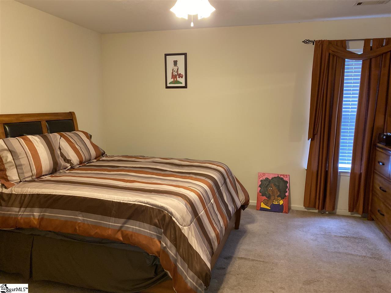 208 Yukon Drive Greenville Sc 29605 Berkshire Hathaway Homeservices C Dan Joyner Realtors